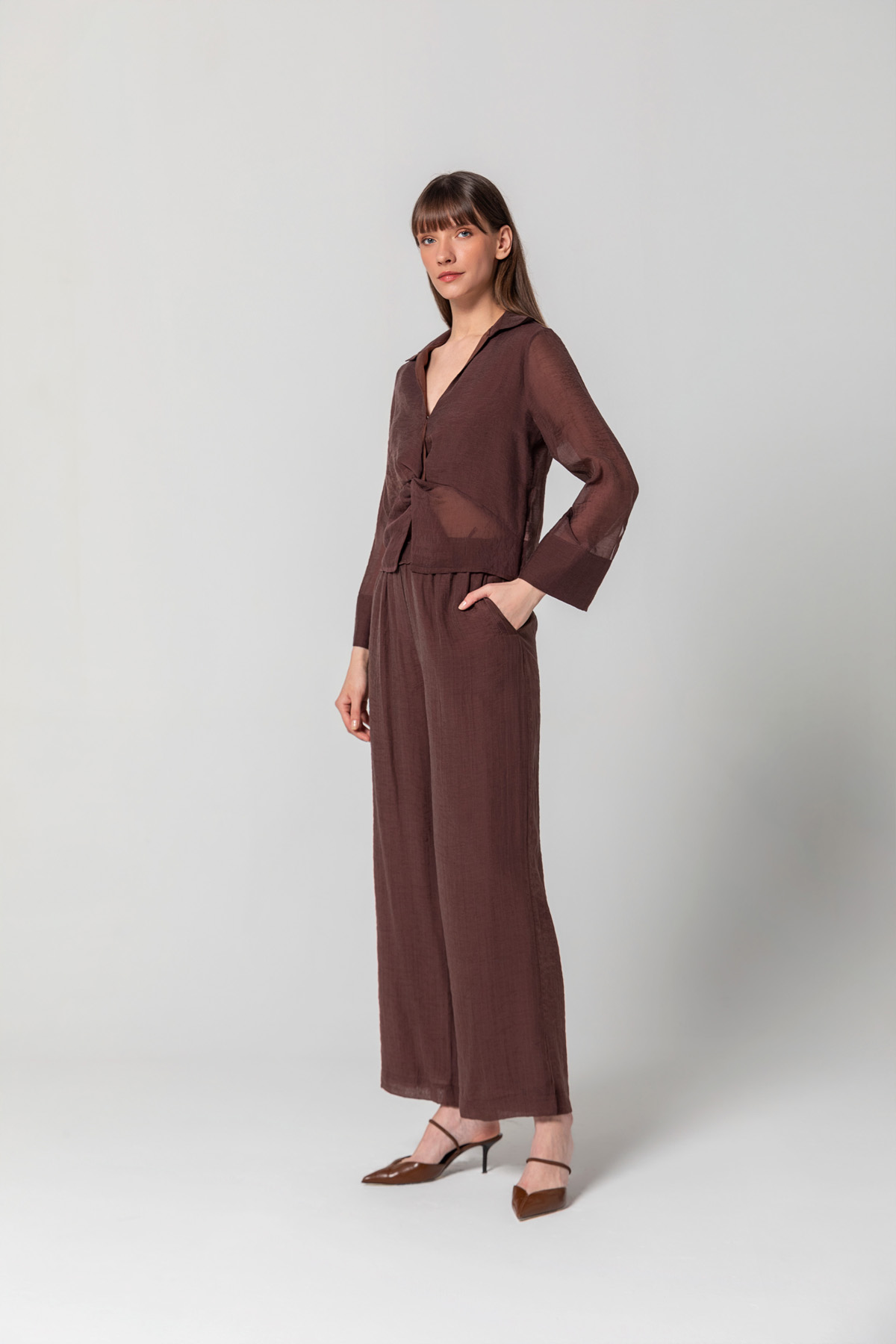 Beli Lastikli Bağcıklı Pantolon Kahve Beli Lastikli Bağcıklı Pantolon Kahve