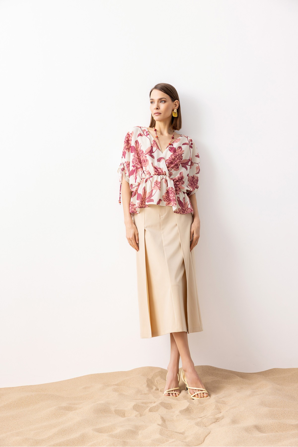 Beli Lastikli Desenli Bluz Pembe