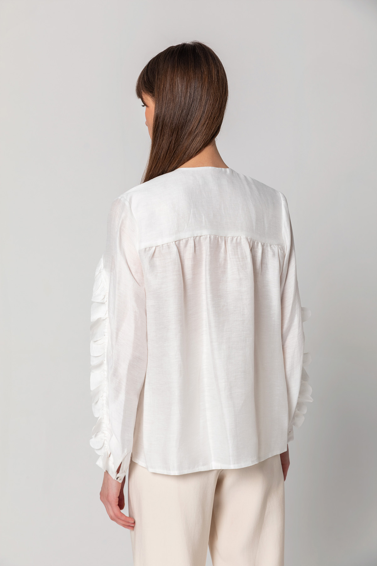 İşlemeli Linen Bluz Ekru