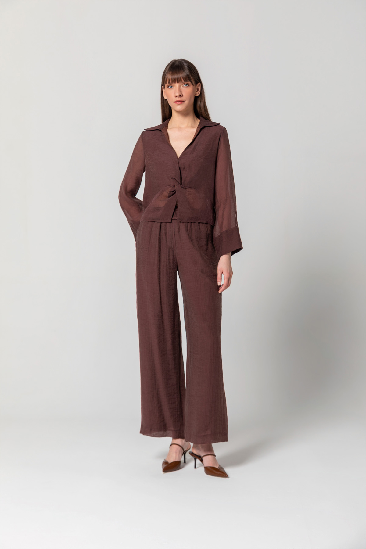 Önü Düğümlü Linen Gömlek Kahve