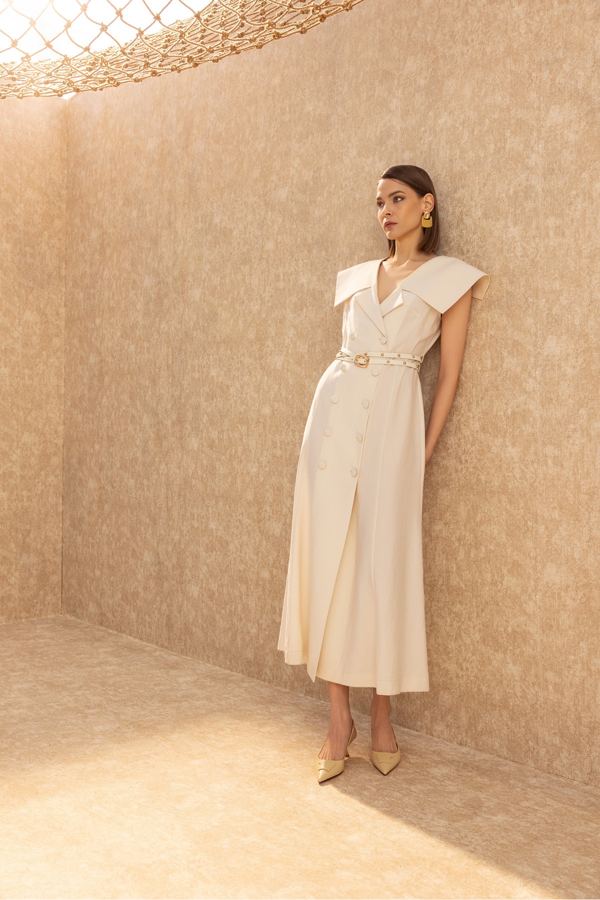 Geniş Yaka Kruvaze Elbise Ekru