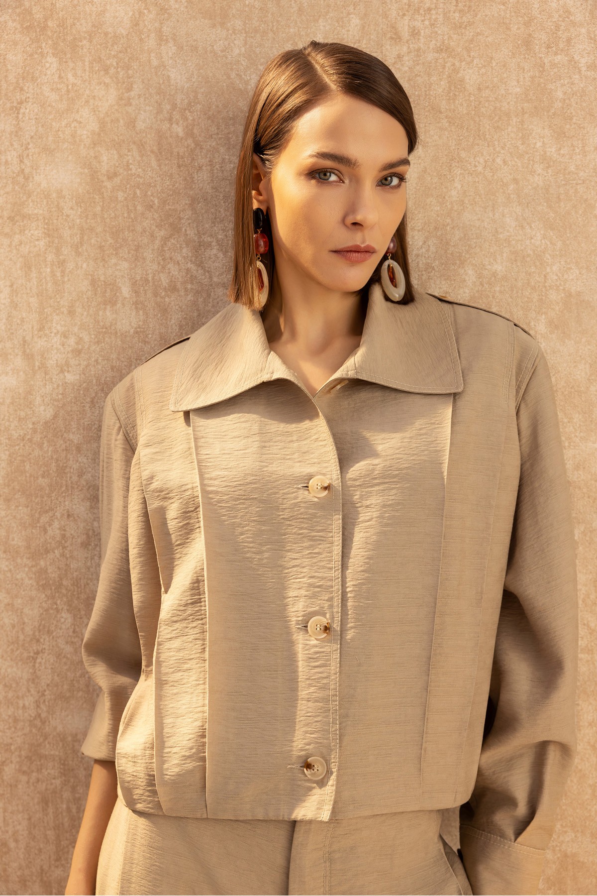 Gömlek Yaka Pileli Mont Bej